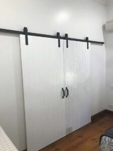 2 slider door